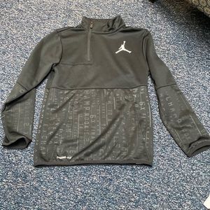 Jordan adult Medium pullover